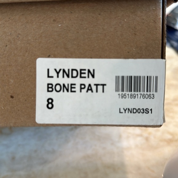 Steve Madden Lynden bone patent boots - Picture 5 of 5